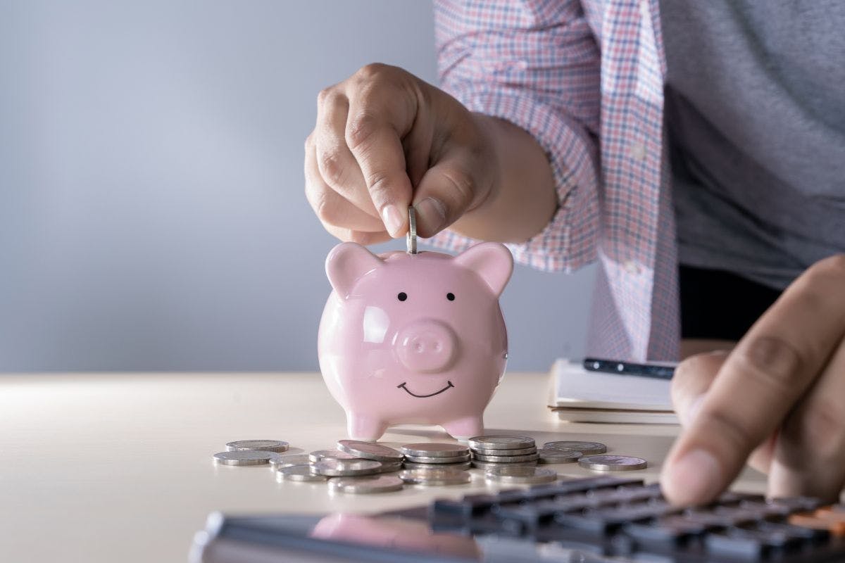 How to choose a savings account in Canada