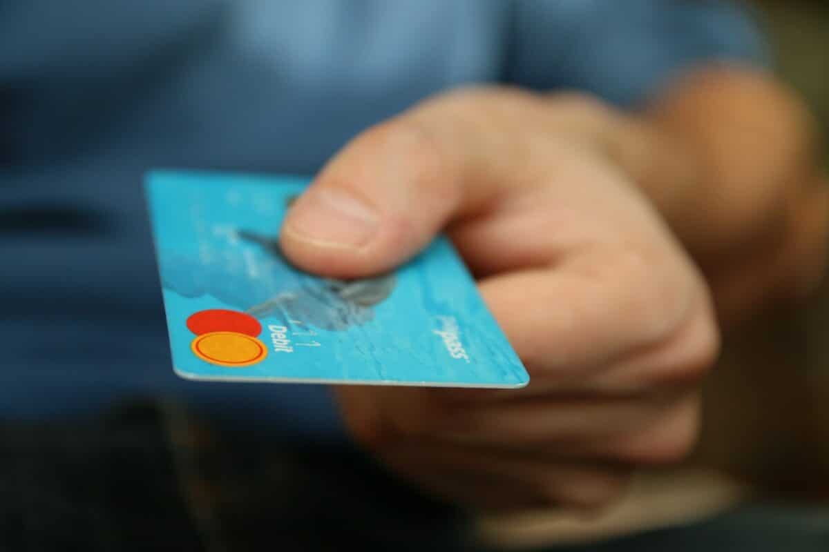 How to Build Credit with Credit Cards